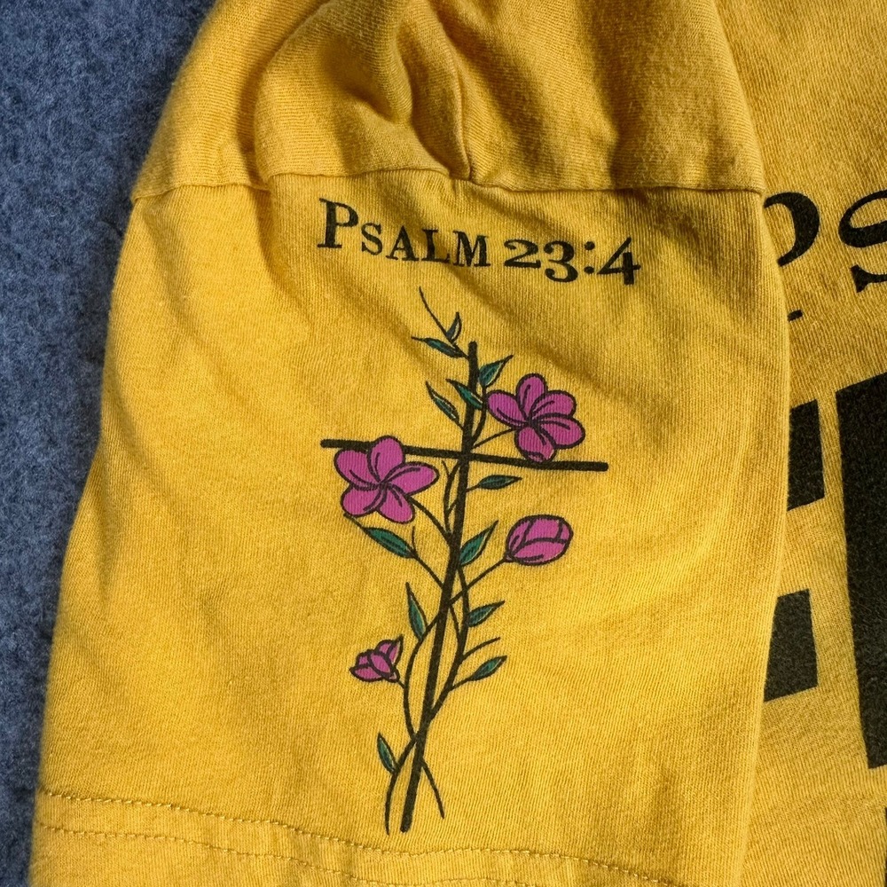 On Fire Fear No‎ Evil Yellow Graphic T-Shirt Womens 1X Religious Cotton Psalms - Picture 8 of 10